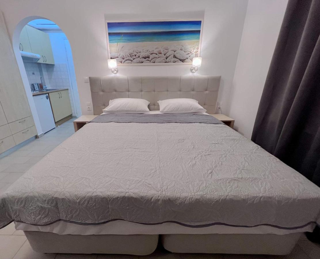 Athanasia Apartments 斯基亚索斯镇 外观 照片